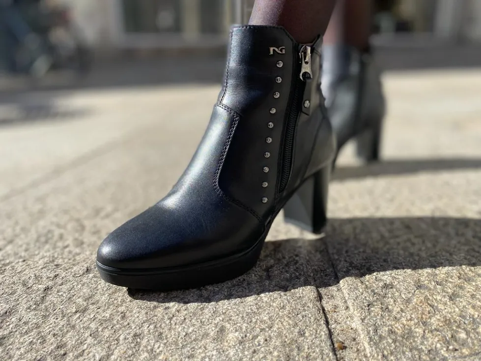 Boots noir talon intermédiaire noir