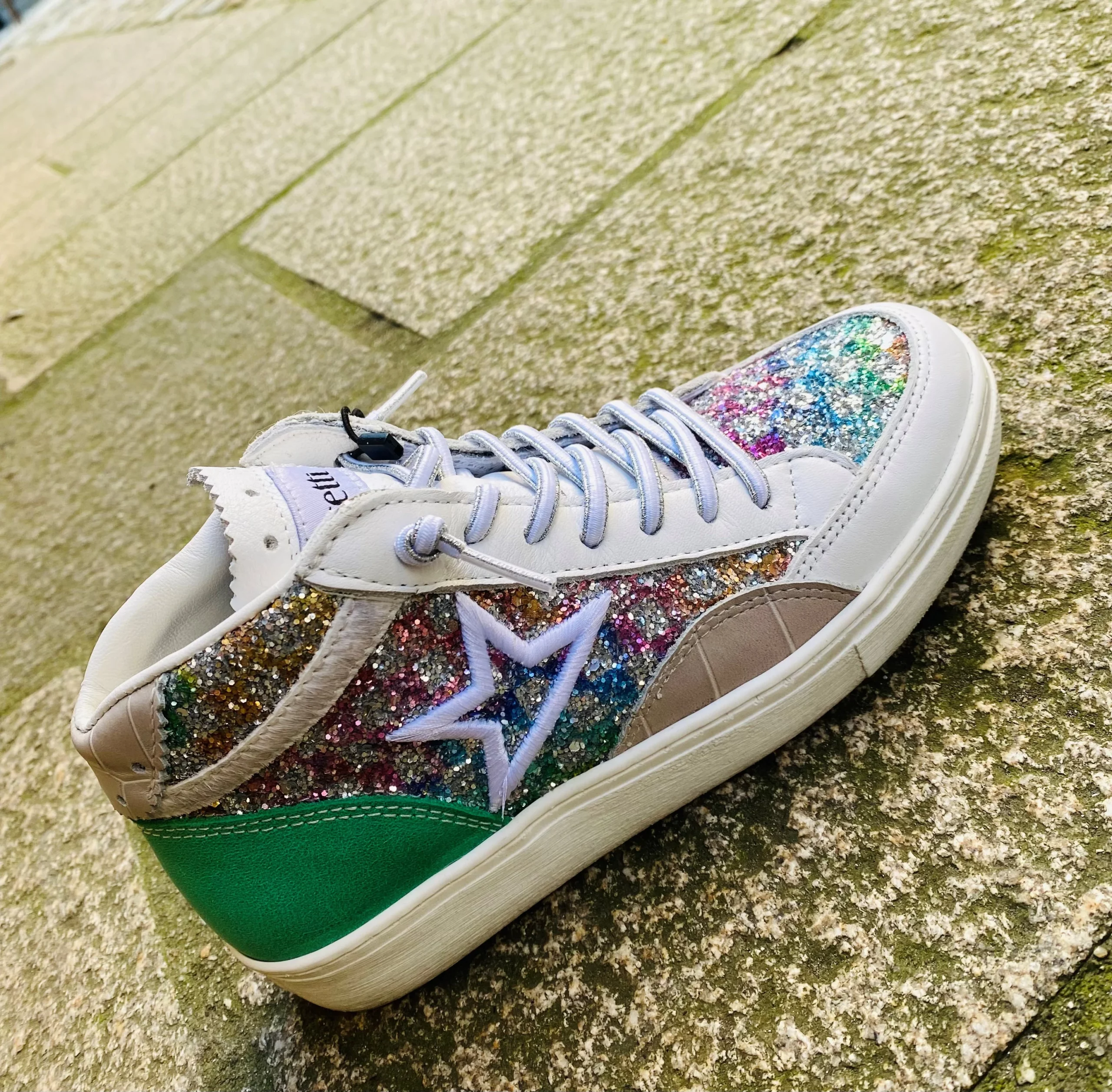 Basket étoile montante étoile et strass