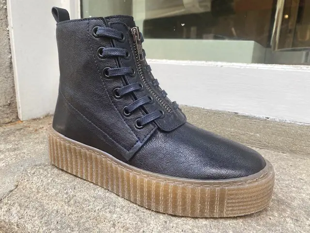 Boots bleue lacets multi