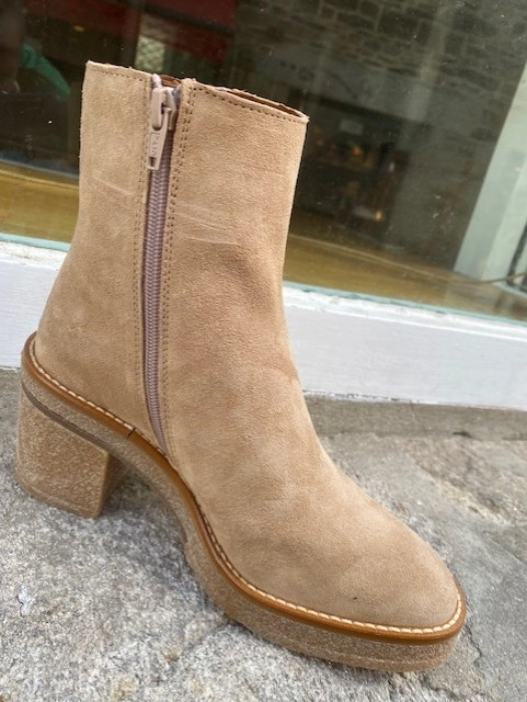 Bootes beige 4