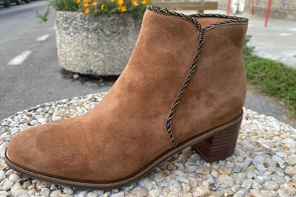 Bottine nubuck à talon